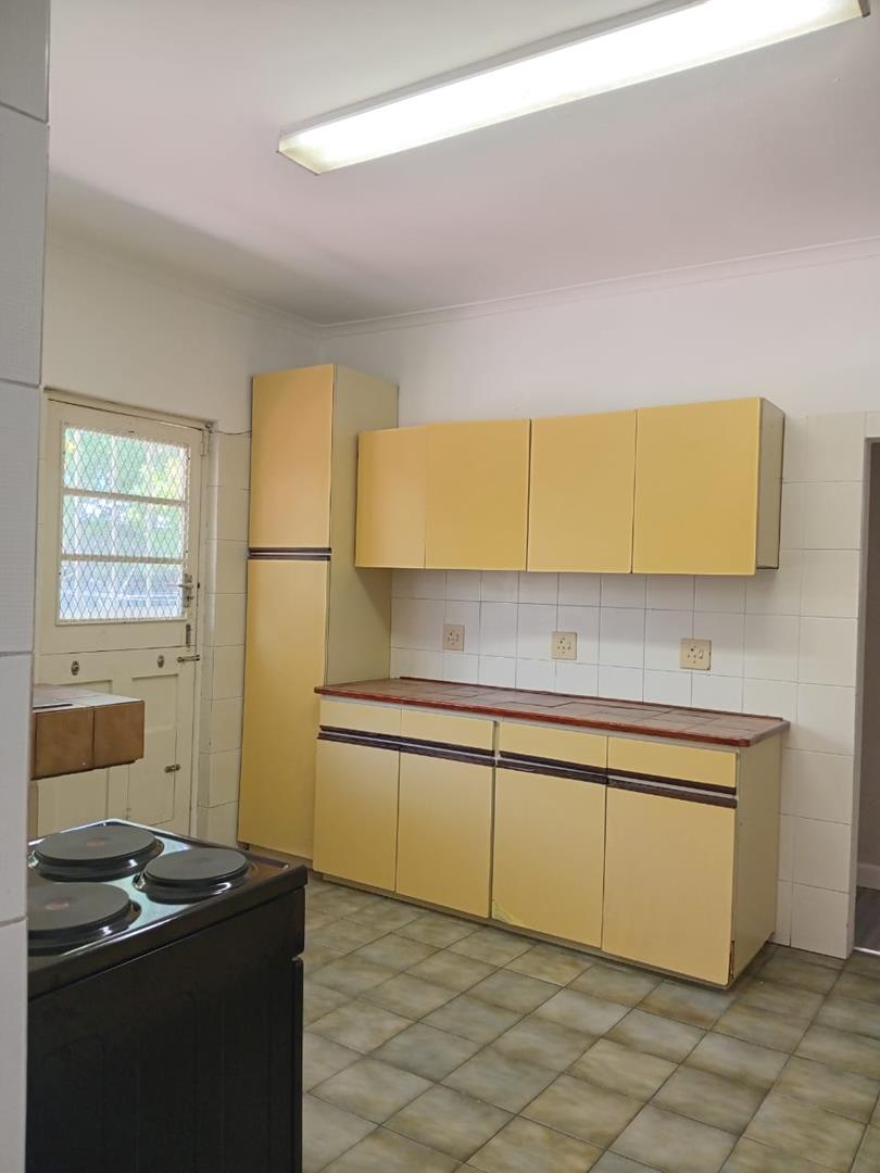 To Let 5 Bedroom Property for Rent in Rondebosch Western Cape